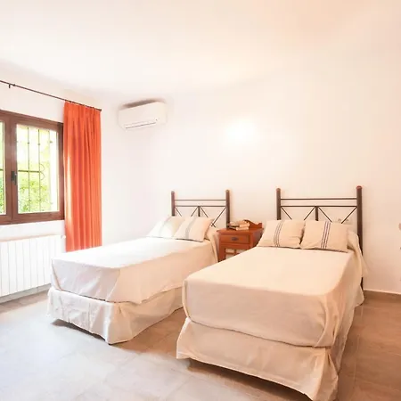 Villa Macia *