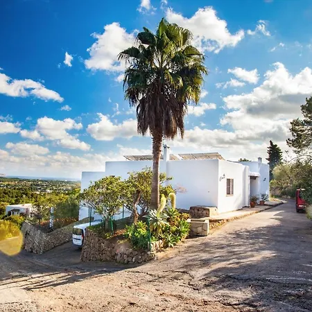 Macia Vila Santa Eularia des Riu