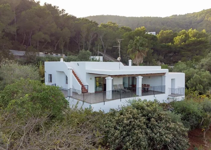 Macia * Santa Eularia des Riu